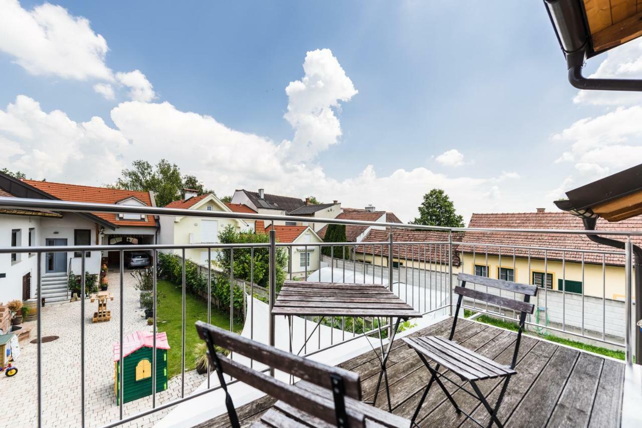 Weingut Gaestehaus D&D Haider Jois Exteriér fotografie